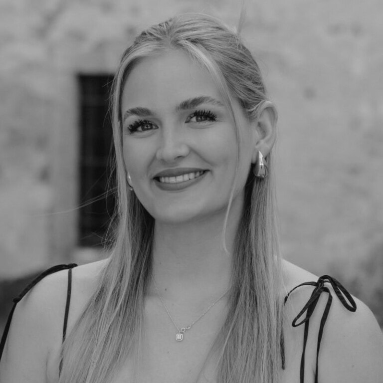 Cyana-Antonia-Photography-4-800x800-1